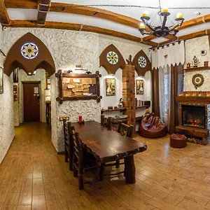 Hostel Ghostel - Medieval, Lviv